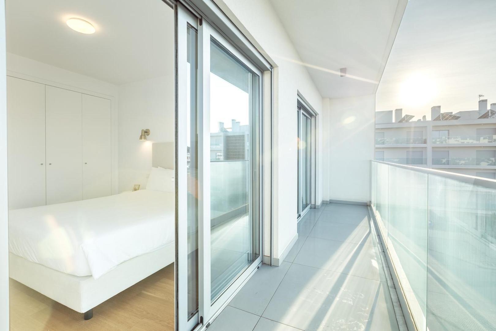 The Escape - Poolside Retreat Apartment Albufeira