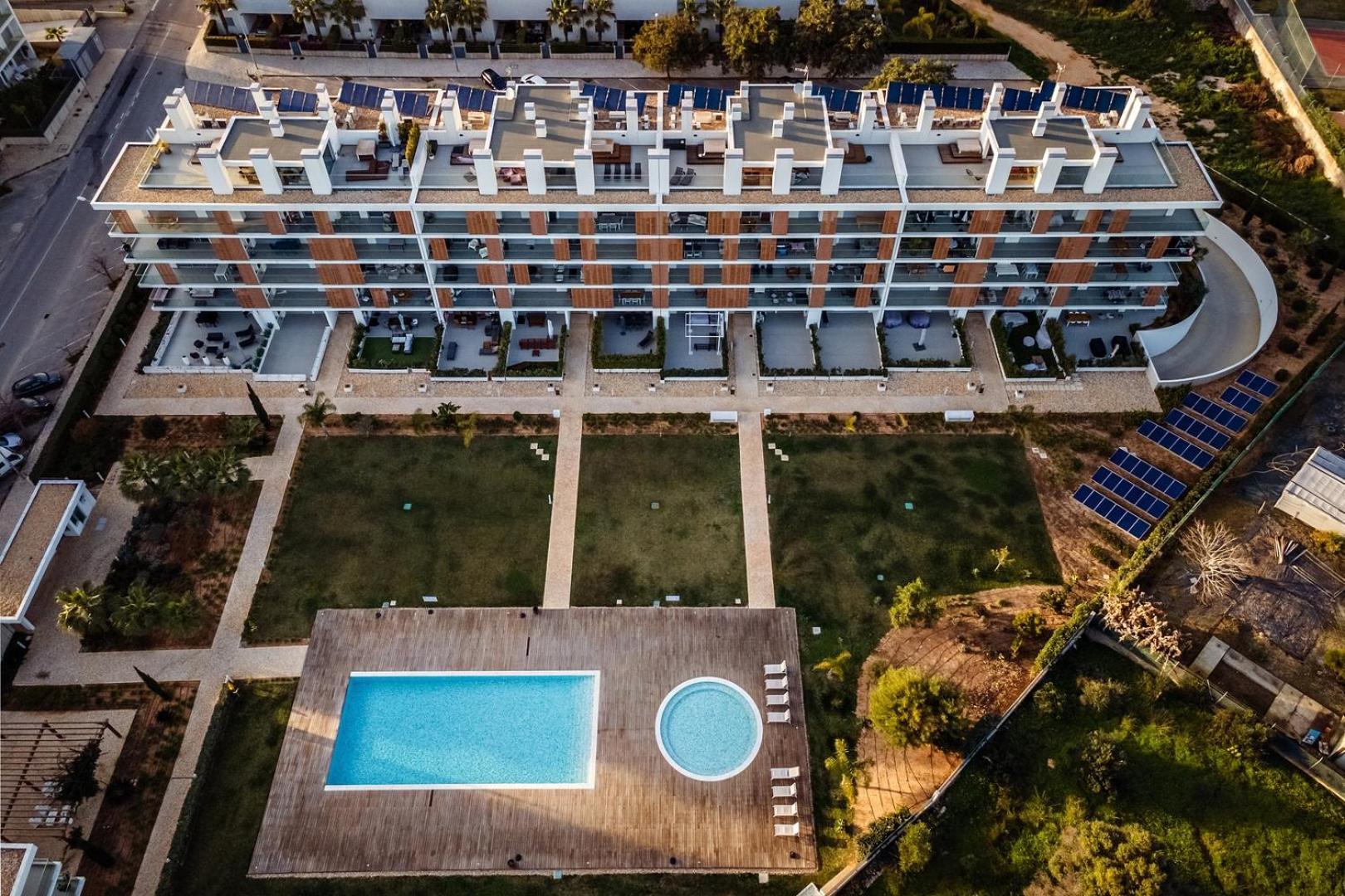 Apartment The Escape - Poolside Retreat